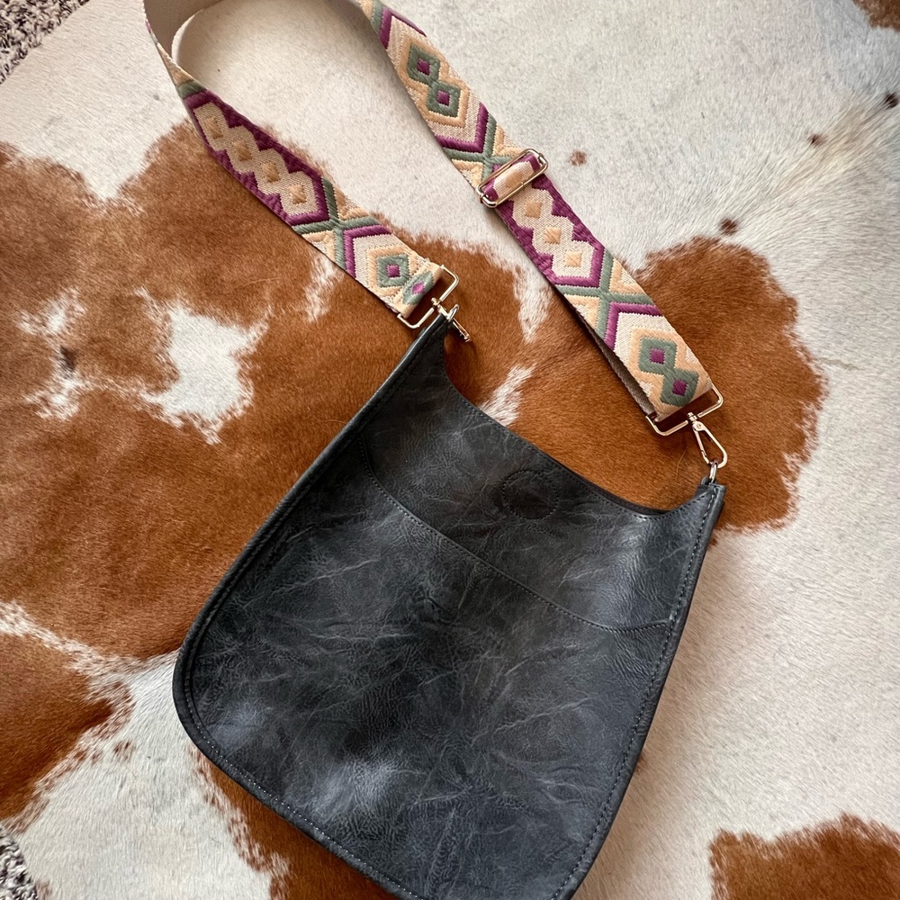Cute Grey Leather Shoulder Bag with Patterned Strap - NWOT